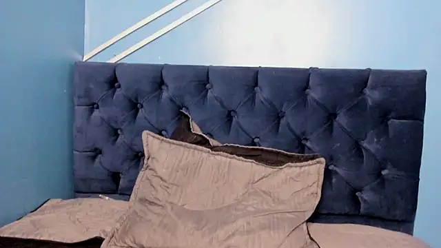 Snapshot of tachala_ chatting on 03.07.25 tachala online show from 03.07.25