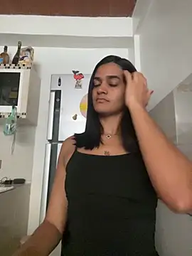 Snapshot of Biancasantillana chatting on 10.23.25 Biancasantillana online show from 10.23.25