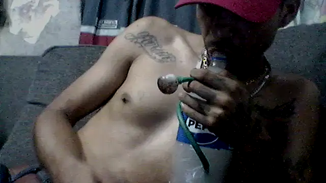 Snapshot of _Dmente_ chatting on 09.11.25  Dmente  online show from 09.11.25