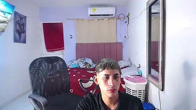 Snapshot of boy_latino_sex chatting on 11.02.25 boy latino sex online show from 11.02.25