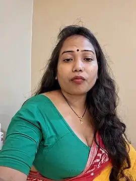 Snapshot of DREAM_GIRL-30 chatting on 07.19.26 DREAM GIRL-30 online show from 07.19.26