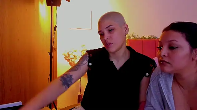 Charlee pink online show from 03.22.26