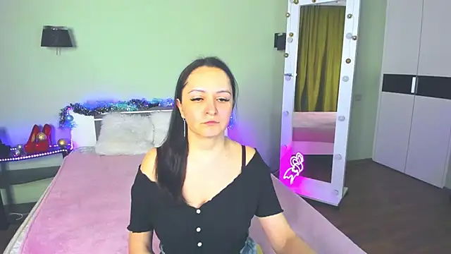 AngellLika online show from 12.12.24