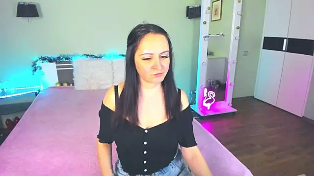 AngellLika online show from 12.19.24