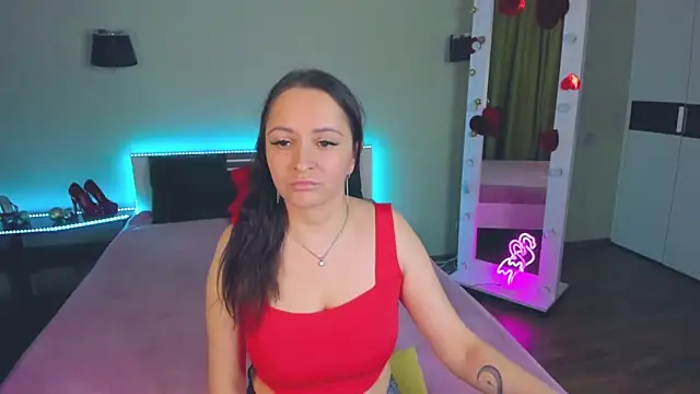 AngellLika online show from 10.20.25