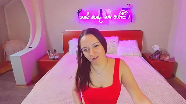 Snapshot of AngellLika chatting on 05.02.26 AngellLika online show from 05.02.26
