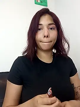 LucyMartelli online show from 02.08.25