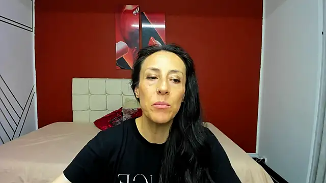 Abrillee1 online show from 12.29.24