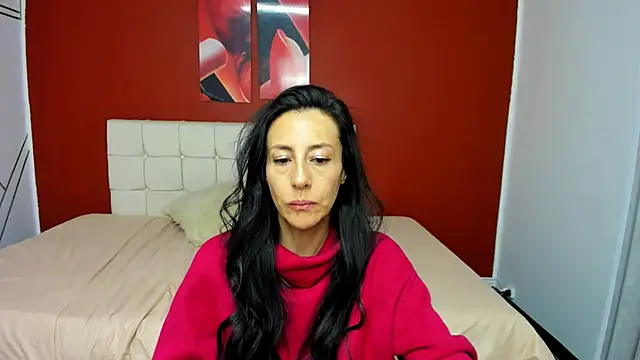 Abrillee1 online show from 01.24.25