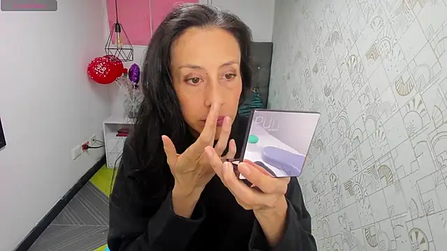 Abrillee1 online show from 03.11.25