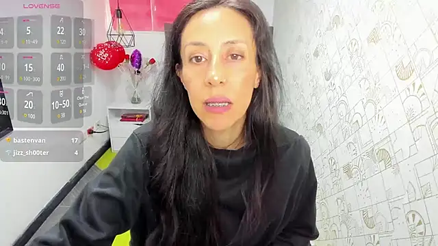 Abrillee1 online show from 03.11.25