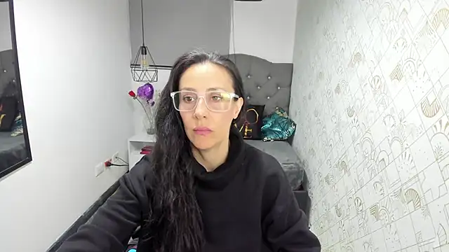 Abrillee1 online show from 03.23.25