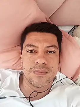 Snapshot of juiba1004 chatting on 09.11.25 juiba1004 online show from 09.11.25