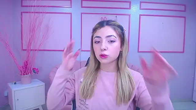 channel blonde a online show from 12.11.24