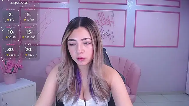 channel blonde a online show from 01.17.25