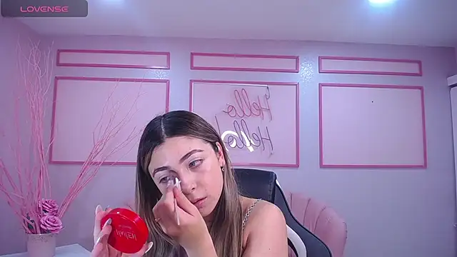 channel blonde a online show from 01.31.25