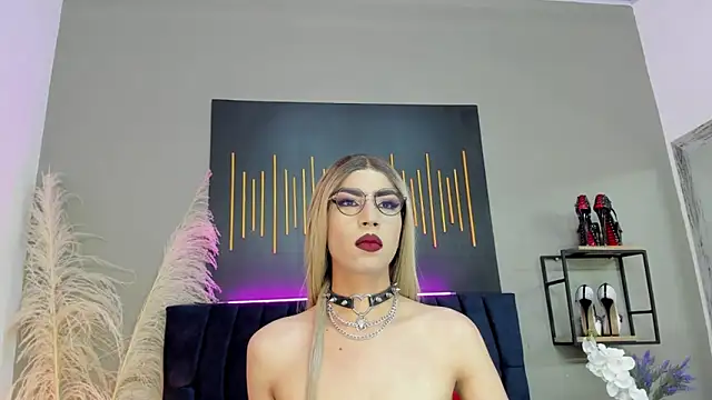 BrianaSchafer online show from 02.04.25