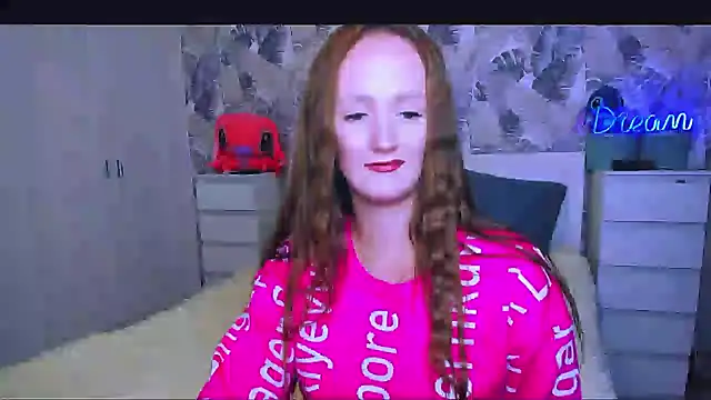 Snapshot of DreameSoul chatting on 12.09.24 DreameSoul online show from 12.09.24