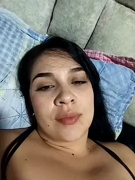 brianaGuzman online show from 12.17.25