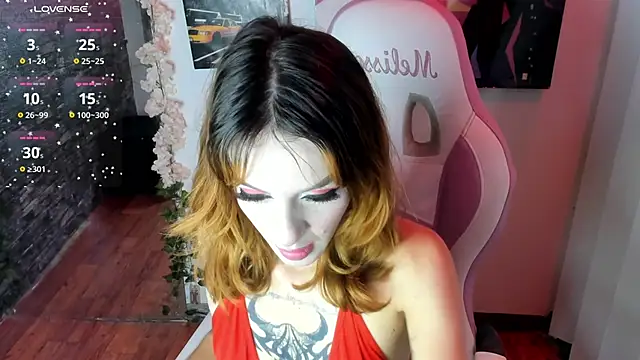 Snapshot of katt__black__ chatting on 10.04.25 katt black online show from 10.04.25