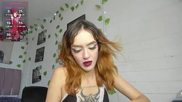 Snapshot of katt__black__ chatting on 11.10.25 katt black online show from 11.10.25