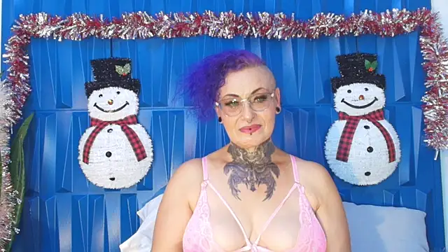 SandyyRose online show from 12.02.24