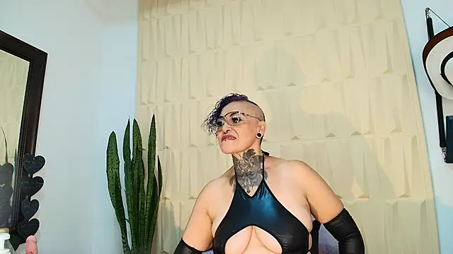 SandyyRose online show from 03.09.25