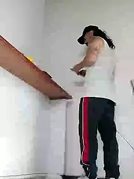 AndresSmith   online show from 01.03.25