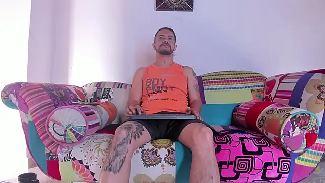 AndresSmith   online show from 02.10.25