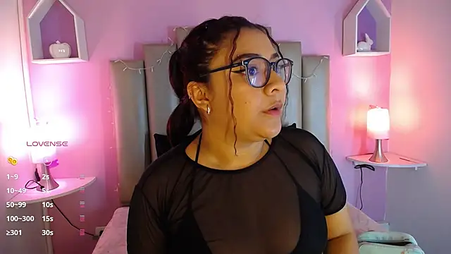 MeghanBurn online show from 03.22.25