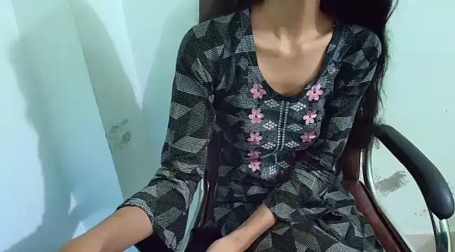 Srabontii online show from 02.20.25