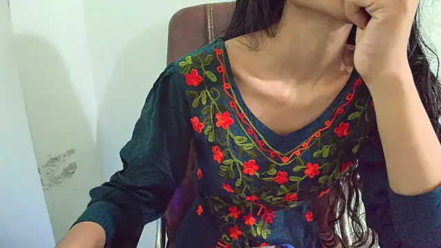 Srabontii online show from 02.26.25