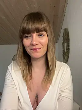 Milla  one online show from 02.11.25