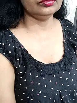 Deepthi Mysore online show from 02.14.25