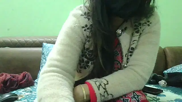 Snapshot of couplesuni chatting on 01.03.25 couplesuni online show from 01.03.25