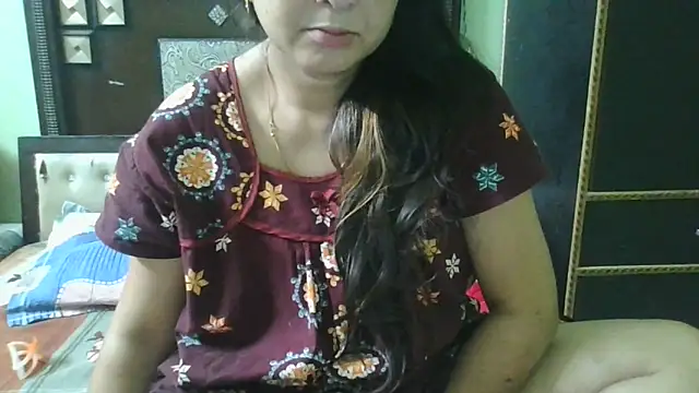 Snapshot of couplesuni chatting on 09.12.25 couplesuni online show from 09.12.25