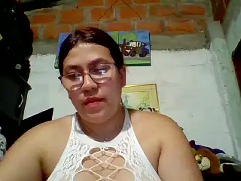 dafne19  online show from 03.14.25