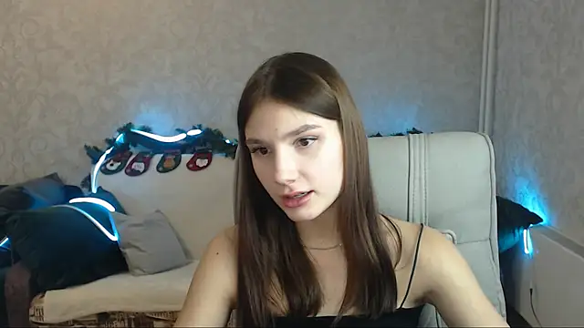 AnaHoney online show from 01.17.25