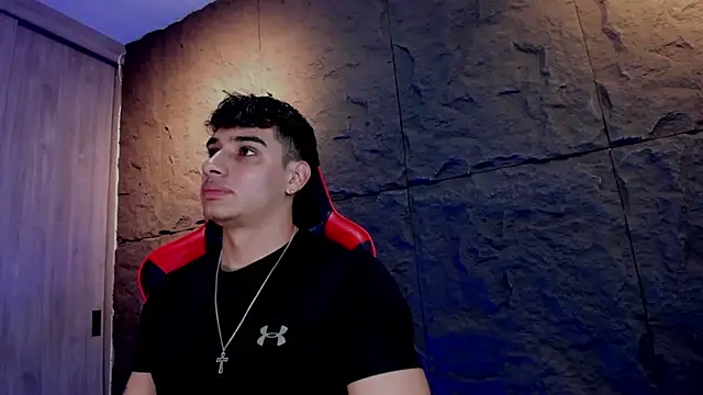 Snapshot of joseph_boy chatting on 10.09.25 joseph boy online show from 10.09.25