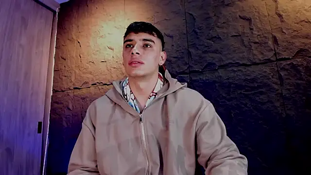 Snapshot of joseph_boy chatting on 10.12.25 joseph boy online show from 10.12.25