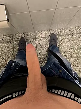 Snapshot of geilehecke1 chatting on 03.10.25 geilehecke1 online show from 03.10.25