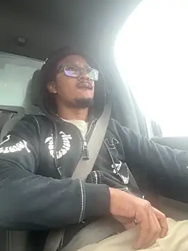 Snapshot of demonpt3 chatting on 10.29.25 demonpt3 online show from 10.29.25