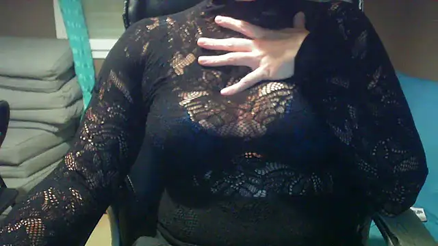 Raptor82 online show from 10.06.25