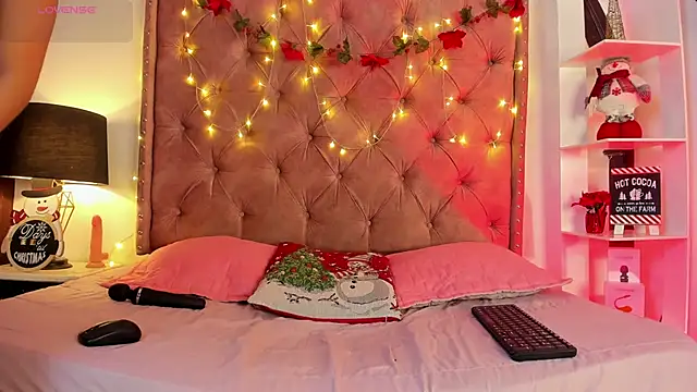LadyAvalon online show from 12.28.24
