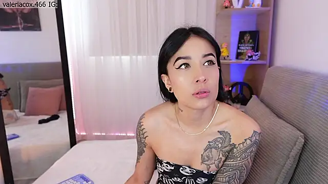 ValeriaCox online show from 01.10.26