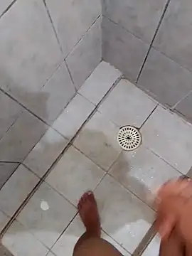 Snapshot of angelobbvvvbuv chatting on 12.28.24 angelobbvvvbuv online show from 12.28.24