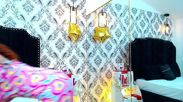 SaaraBrown online show from 01.18.25