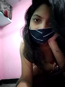 Hotty-Divya online show from 11.02.25