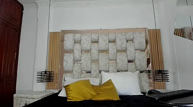 KathaleiaRoss online show from 02.18.25