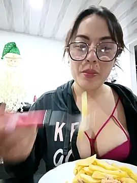 Lesly 10- online show from 11.12.25